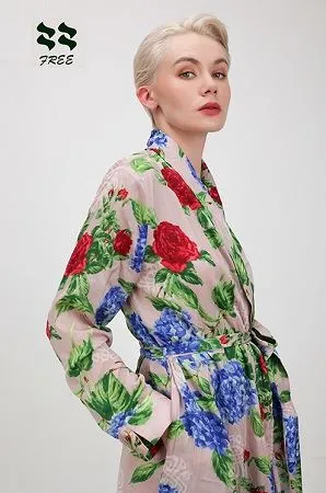 Floral Print Night Wear Gown Bath gown for Ladies  side detail.jpg